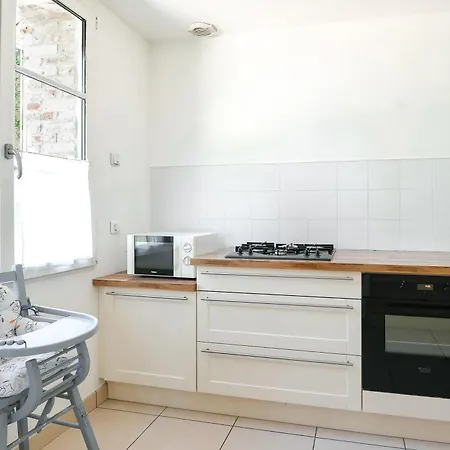 Ferienhaus Lilas De *
